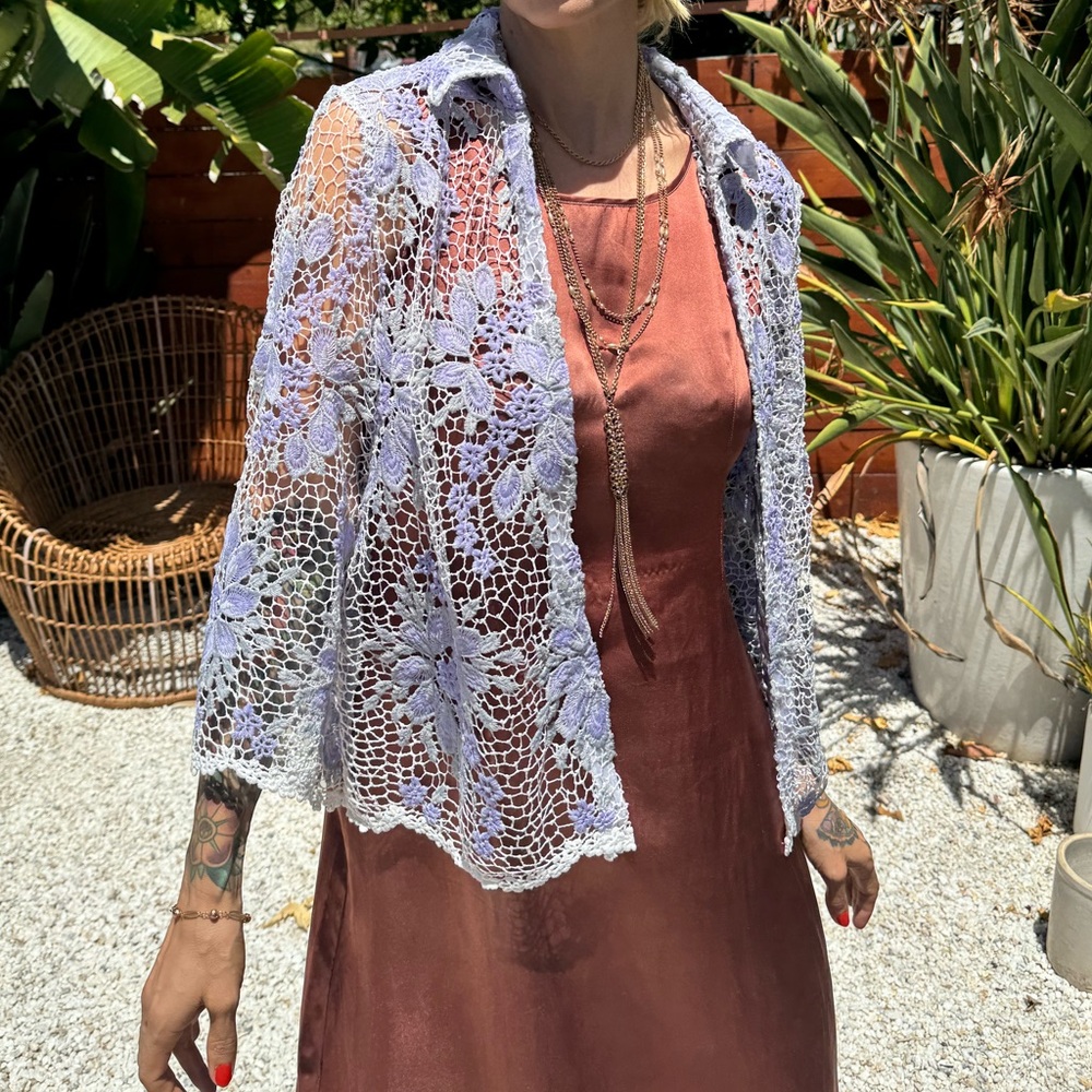 Beautiful vintage open front crochet floral top